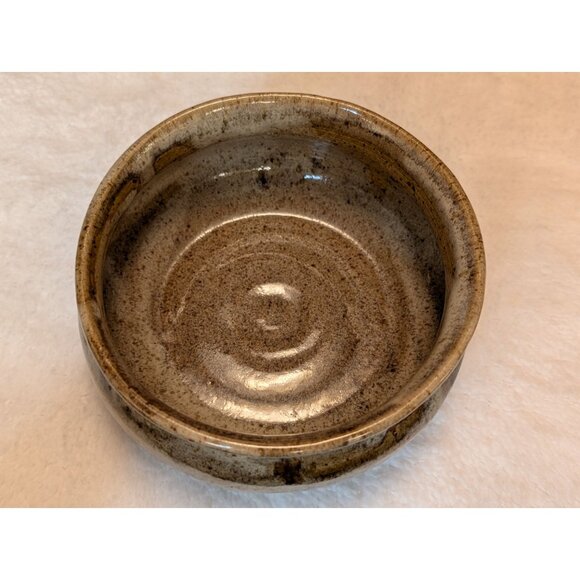 Handmade Studio Pottery Bowl Brown Glaze Signed  JWx - Picture 2 of 8